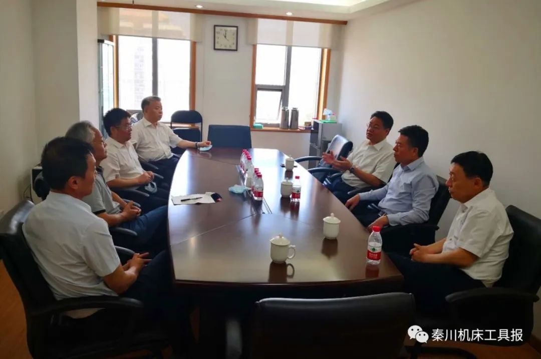 嚴(yán)鑒鉑董事長拜訪中國機(jī)床工具工業(yè)協(xié)會、中國工程院